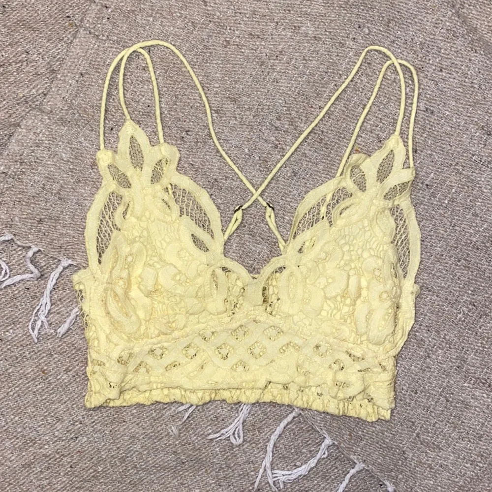 *HOST PICK* Free People FP One Adella yellow lace Bralette - Picture 3 of 6